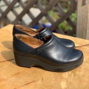 Non Slip Dansko Style Clogs